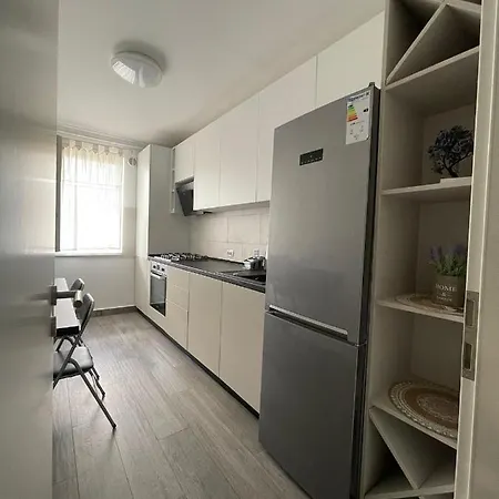 Apartment Near Coresi Brasov *